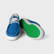B. Pair of Blue Shoes